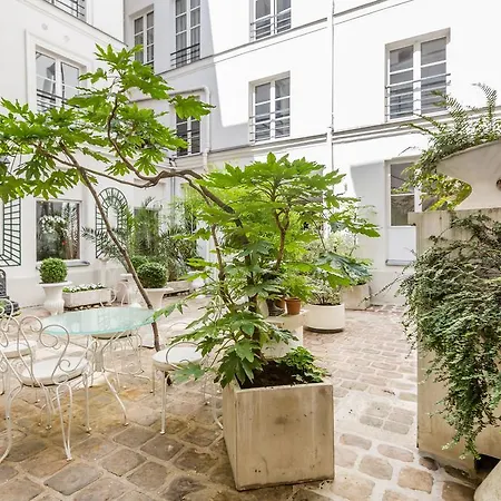 Apartment Orange Vendome *